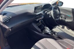 Used Peugeot 2008 50kWh Allure Auto 5dr full