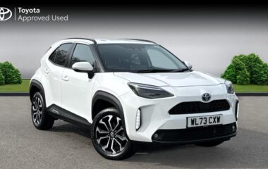 Used Toyota Yaris Cross 1.5 VVT-h Design E-CVT Euro 6 (s/s) 5dr