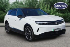 Used Vauxhall Grandland 73kWh GS Auto 5dr