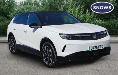 Used Vauxhall Grandland 73kWh GS Auto 5dr