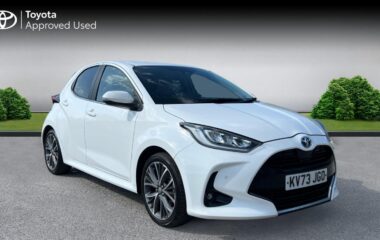 Used Toyota Yaris 1.5 VVT-h Excel E-CVT Euro 6 (s/s) 5dr