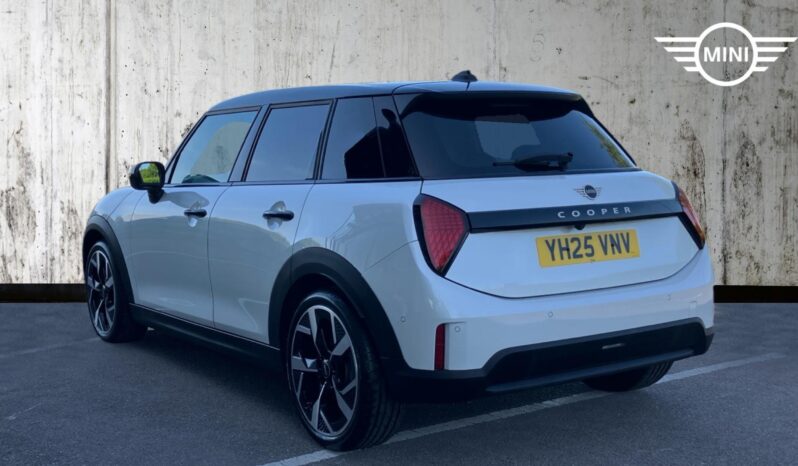 Used MINI Cooper Cooper C 5 Door full