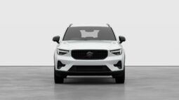 Used Volvo XC40 Plus full