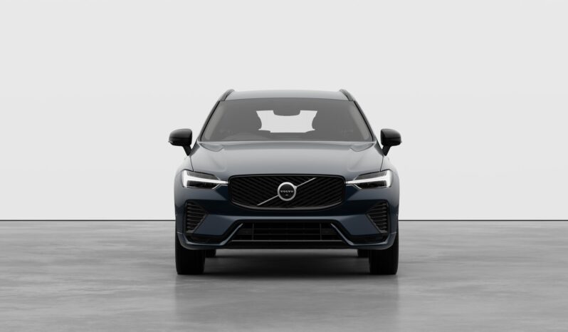 Used Volvo XC60 Plus full