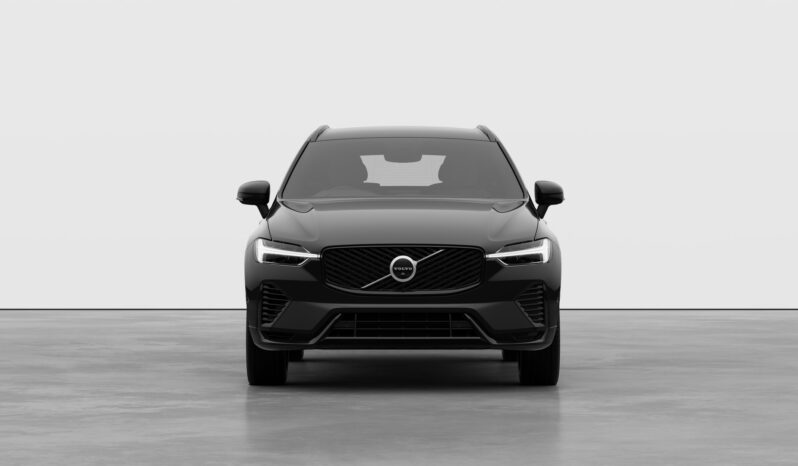 Used Volvo XC60 Plus full