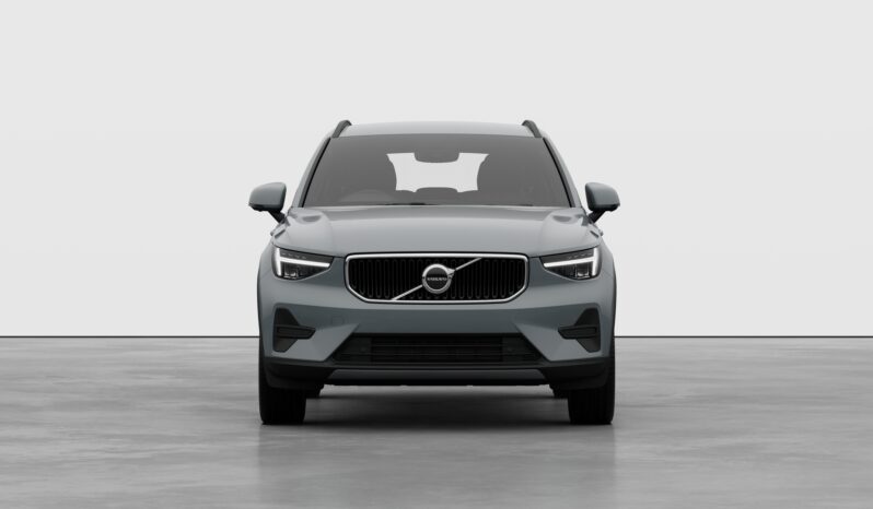 Used Volvo XC40 Core full