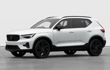 Used Volvo XC40 Plus Pro