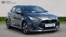 Used Toyota Yaris 1.5 VVT-h Design Hatchback 5dr Petrol Hybrid E-CVT Euro 6 (s/s) (116 ps)
