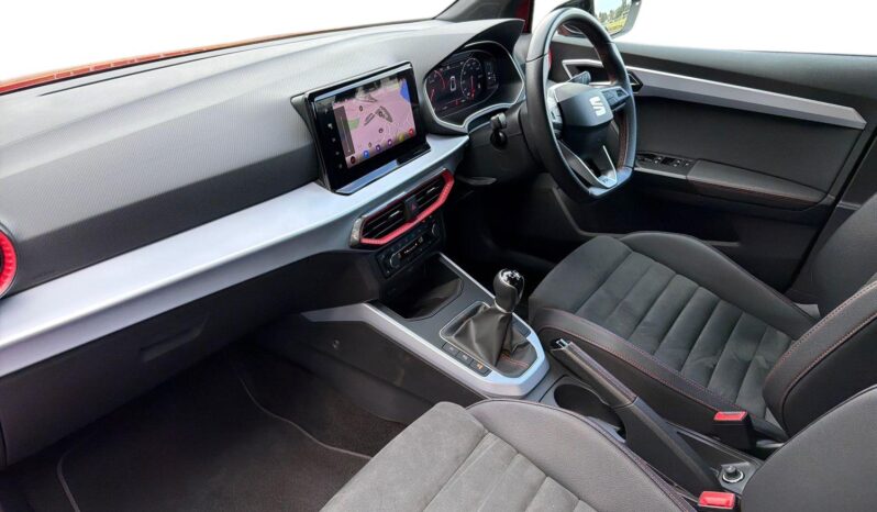 Used SEAT Arona 1.0 TSI 110 FR Sport 5dr full