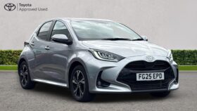 Used Toyota Yaris 1.5 VVT-h Design E-CVT Euro 6 (s/s) 5dr