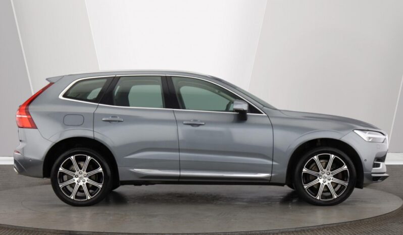 Used Volvo XC60 Recharge Inscription Pro, T8 AWD plug-in hybrid full