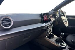 Used SEAT Arona 1.0 TSI 115 FR Black Edition 5dr full