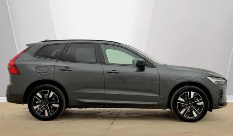 Used Volvo XC60 Plus, T6 AWD Plug-in hybrid, Electric/Petrol, Dark full