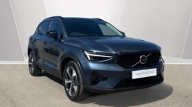 Used Volvo XC40 Plus, B4 Mild hybrid, Petrol, Dark