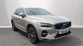 Used Volvo XC60 Recharge Ultimate, T8 AWD plug-in hybrid, Electric/Petrol, Bright