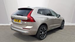 Used Volvo XC60 Recharge Ultimate, T8 AWD plug-in hybrid, Electric/Petrol, Bright full
