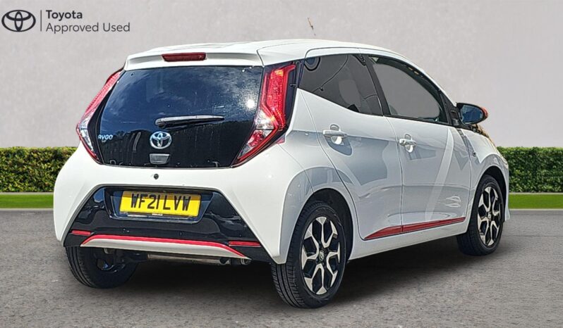 Used Toyota AYGO 1.0 VVT-i x-trend x-shift Euro 6 5dr (Safety Sense) full