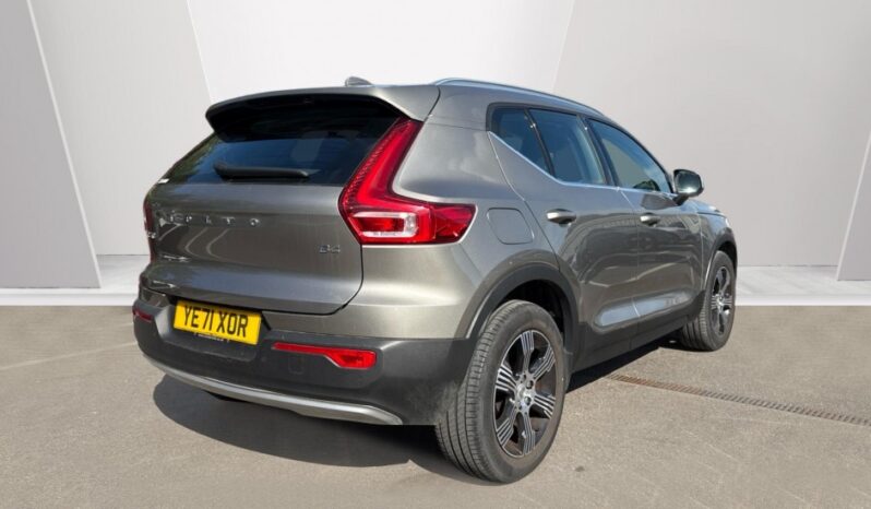 Used Volvo XC40 Inscription, B4 Mild Hybrid full