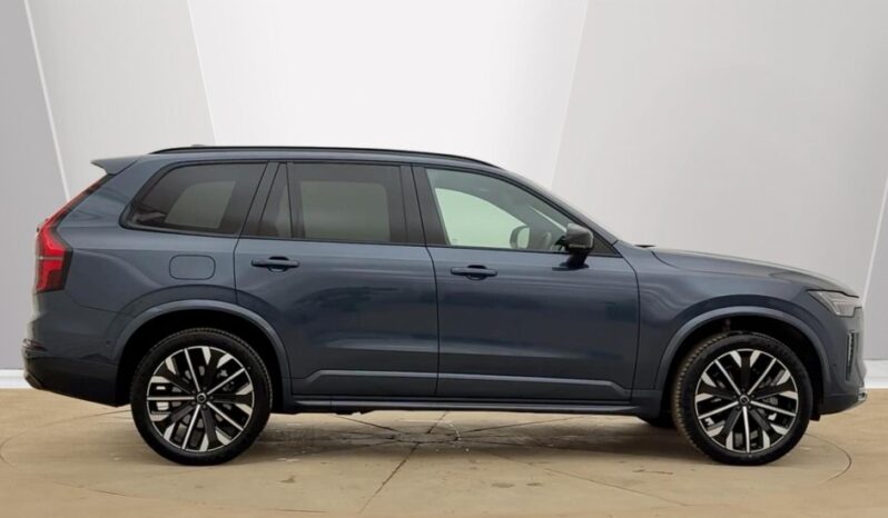 Used Volvo XC90 Plus, B5 AWD Mild hybrid, Petrol, Dark, 7 Seats full