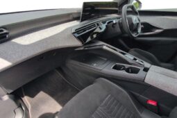 Used Peugeot 3008 73kWh GT Auto 5dr full