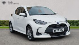 Used Toyota Yaris 1.5 VVT-h Icon E-CVT Euro 6 (s/s) 5dr