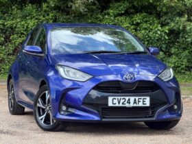 Used Toyota Yaris 1.5 VVT-h Design Hatchback 5dr Petrol Hybrid E-CVT Euro 6 (s/s) (116 ps)