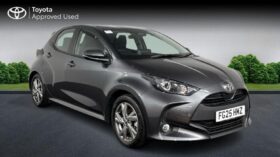 Used Toyota Yaris 1.5 VVT-h Icon E-CVT Euro 6 (s/s) 5dr
