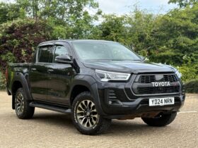 Used Toyota Hilux 2.8 D-4D GR SPORT Auto 4WD Euro 6 (s/s) 4dr