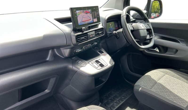Used Vauxhall Combo Life 52kWh Ultimate Auto 5dr (7.4kW Charger) full