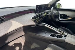 Used Peugeot 3008 73kWh GT Auto 5dr full