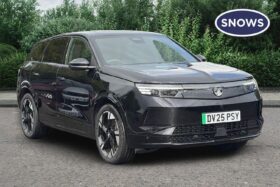 Used Vauxhall Grandland 73kWh Ultimate Auto 5dr