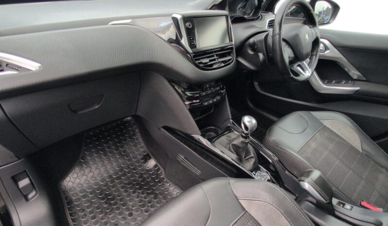 Used Peugeot 2008 1.2 PureTech Allure Premium Euro 6 (s/s) 5dr full