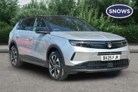 Used Vauxhall Grandland 1.2 Ultimate e-DCT Euro 6 (s/s) 5dr