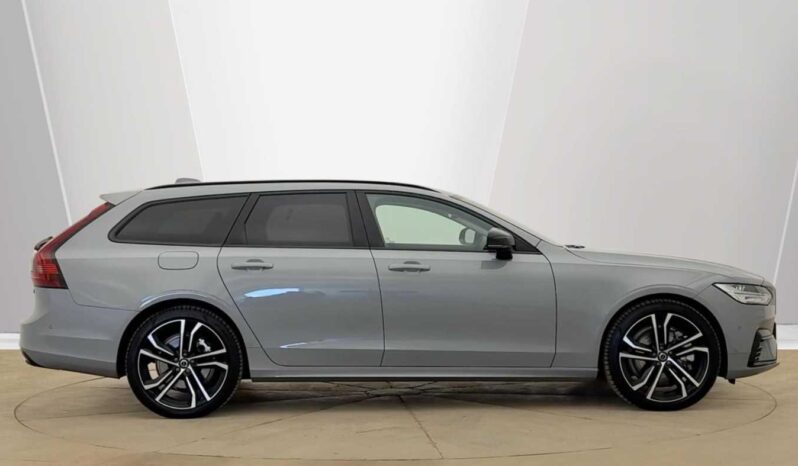 Used Volvo V90 Ultra, T8 AWD Plug-in hybrid, Electric/Petrol, Dark full