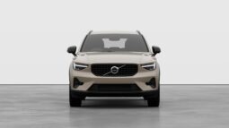 Used Volvo XC40 Plus full