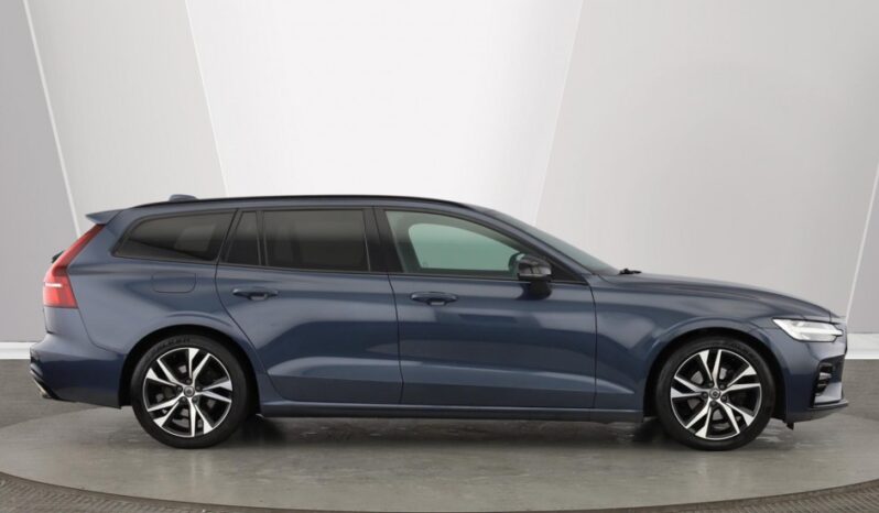 Used Volvo V60 R-Design, B4 mild hybrid full