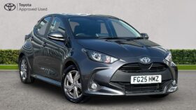 Used Toyota Yaris 1.5 VVT-h Icon E-CVT Euro 6 (s/s) 5dr