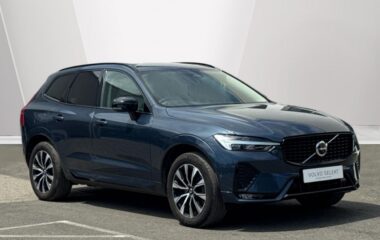 Used Volvo XC60 Plus, B4 AWD mild hybrid, Diesel, Dark