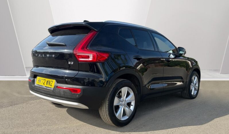 Used Volvo XC40 Core, B3 mild hybrid, Petrol full
