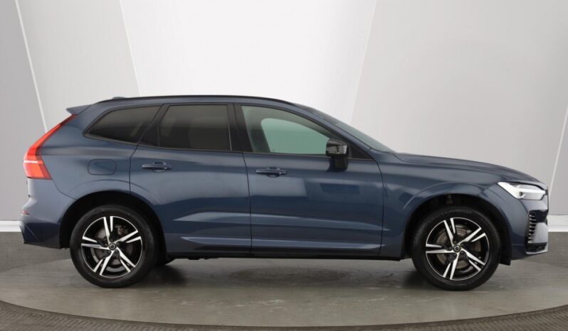 Used Volvo XC60 Recharge R-Design, T6 AWD plug-in hybrid full