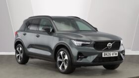 Used Volvo XC40 Plus, B3 Mild hybrid, Petrol, Dark