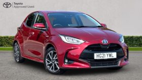 Used Toyota Yaris 1.5 VVT-h Design E-CVT Euro 6 (s/s) 5dr