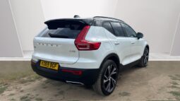 Used Volvo XC40 D3 R-Design Pro Automatic full