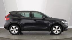 Used Volvo XC40 Momentum, T3 Manual full