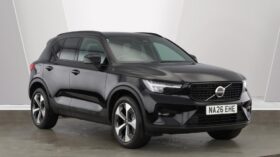 Used Volvo XC40 Plus, B4 Mild hybrid, Petrol, Dark