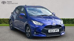 Used Toyota Yaris 1.5 VVT-h Design E-CVT Euro 6 (s/s) 5dr