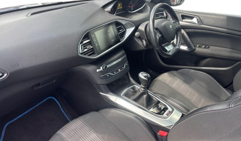 Used Peugeot 308 1.2 PureTech GPF Allure Euro 6 (s/s) 5dr full