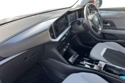 Used Vauxhall Mokka 50kWh Design Auto 5dr full