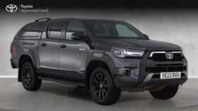Used Toyota Hilux 2.8 D-4D Invincible X Auto 4WD Euro 6 (s/s) 4dr