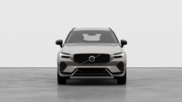 Used Volvo XC60 Plus full